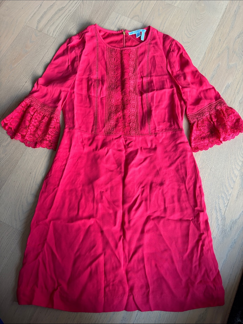 Draper James Fuchsia Floral Lace-Front Dress with Scoop Neck